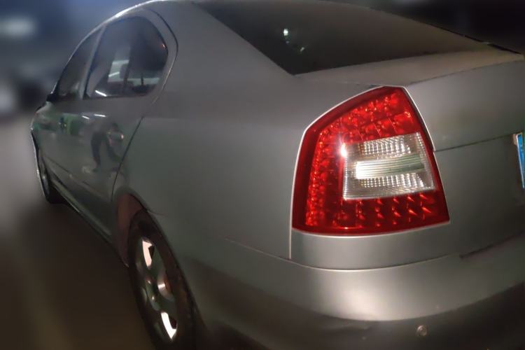 Used Skoda Octavia 2012 1.6L Manual Yijie Edition Rear Left 45 Deg