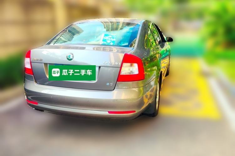 Used Skoda Octavia 2012 2.0L Automatic Yijie Version Rear Right 45 Deg