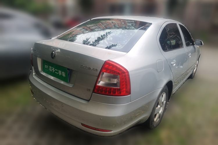 Used Skoda Octavia 2012 1.6L Manual Yijun Edition Rear Right 45 Deg
