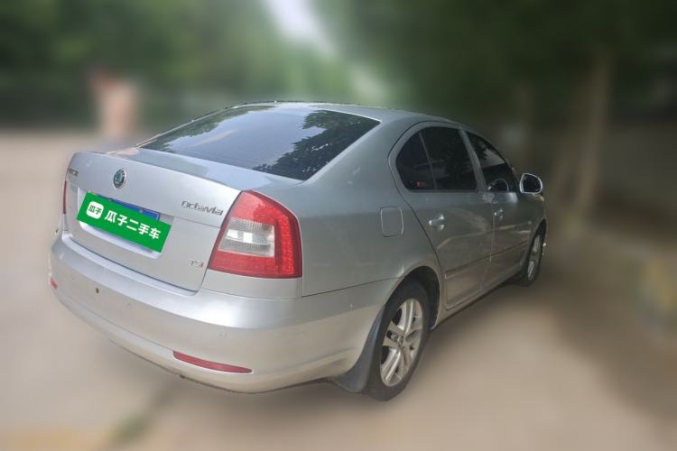 Used Skoda Octavia 2012 1.4TSI DSG Yijun Edition Rear Right 45 Deg