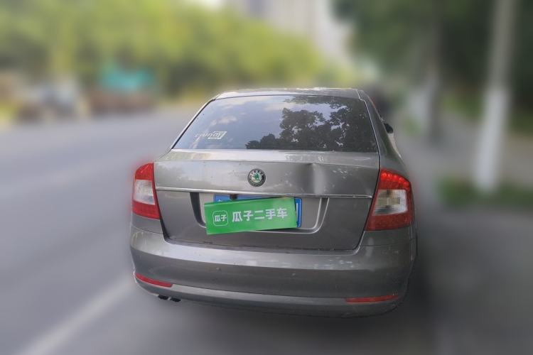 Used Skoda Octavia 2012 2.0L Automatic Yijie Version Rear