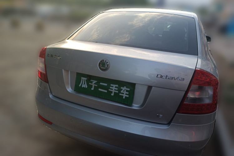 Used Skoda Octavia 2012 1.6L Automatic Yijie Edition Rear