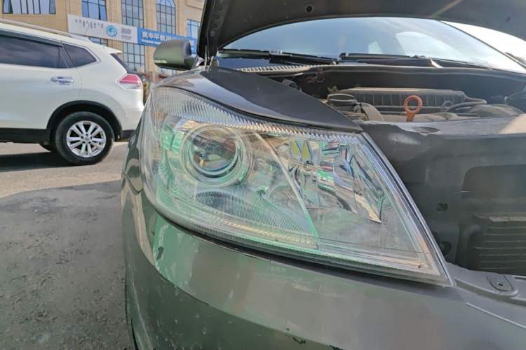 Used Skoda Octavia 2012 1.6L Automatic Yijie Edition Right Front Headlight