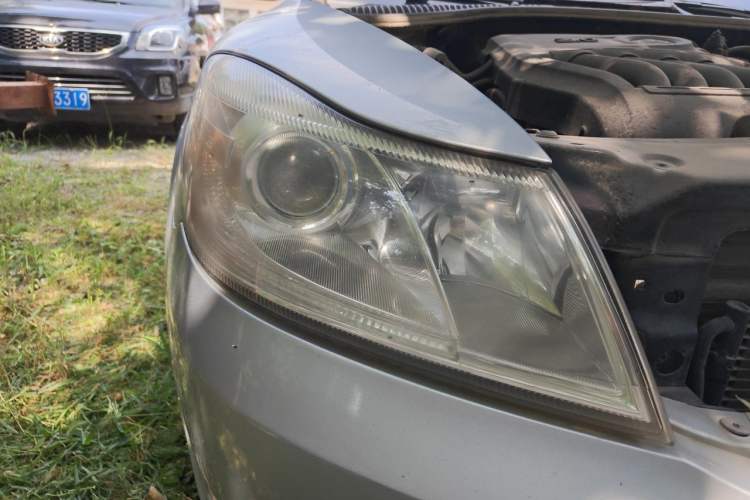 Used Skoda Octavia 2012 2.0L Manual Yijie Version Right Front Headlight
