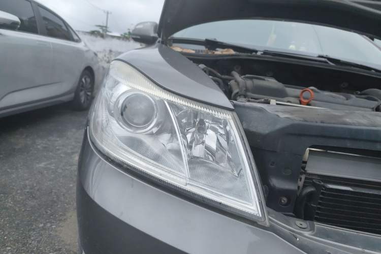 Used Skoda Octavia 2012 1.4TSI Manual - Yijun Edition Right Front Headlight