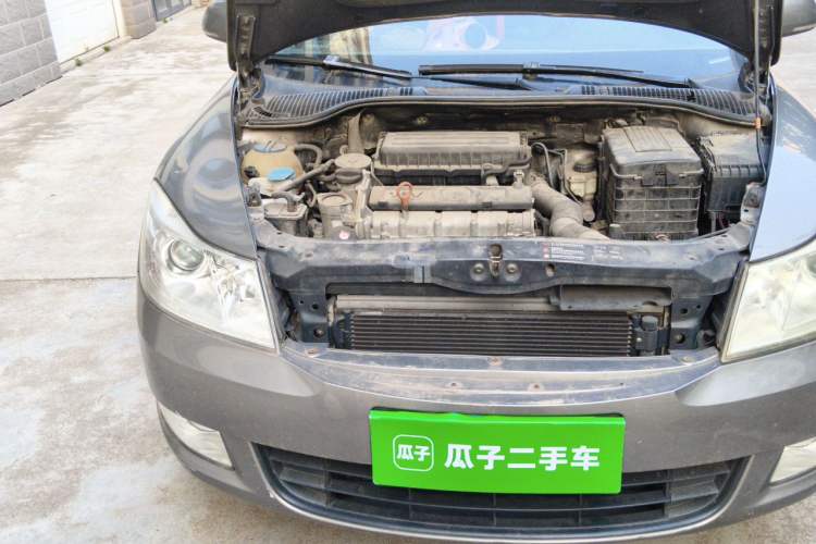 Used Skoda Octavia 2012 1.6L Automatic Yijie Edition Right Front Headlight