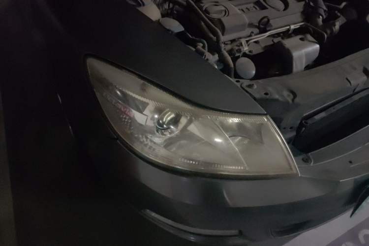 Used Skoda Octavia 2012 1.4TSI Manual - Yijun Edition Right Front Headlight