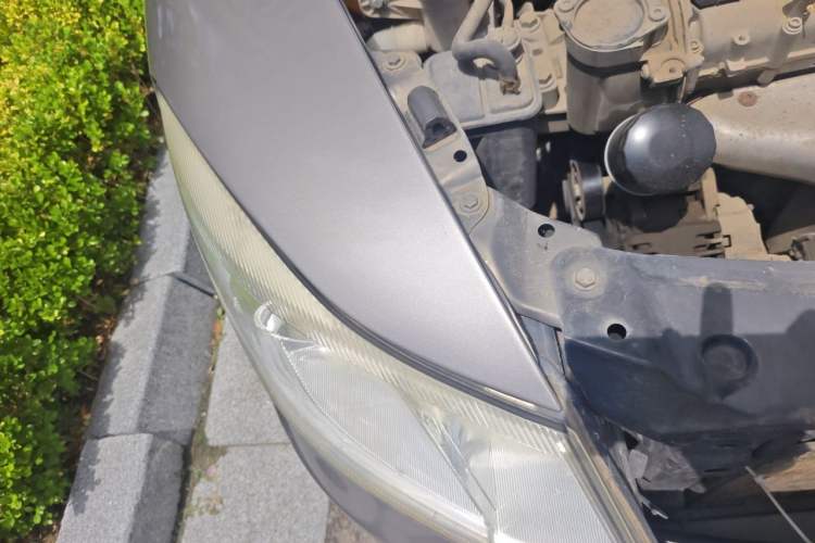 Used Skoda Octavia 2012 1.6L Automatic Yijie Edition Right Front Headlight
