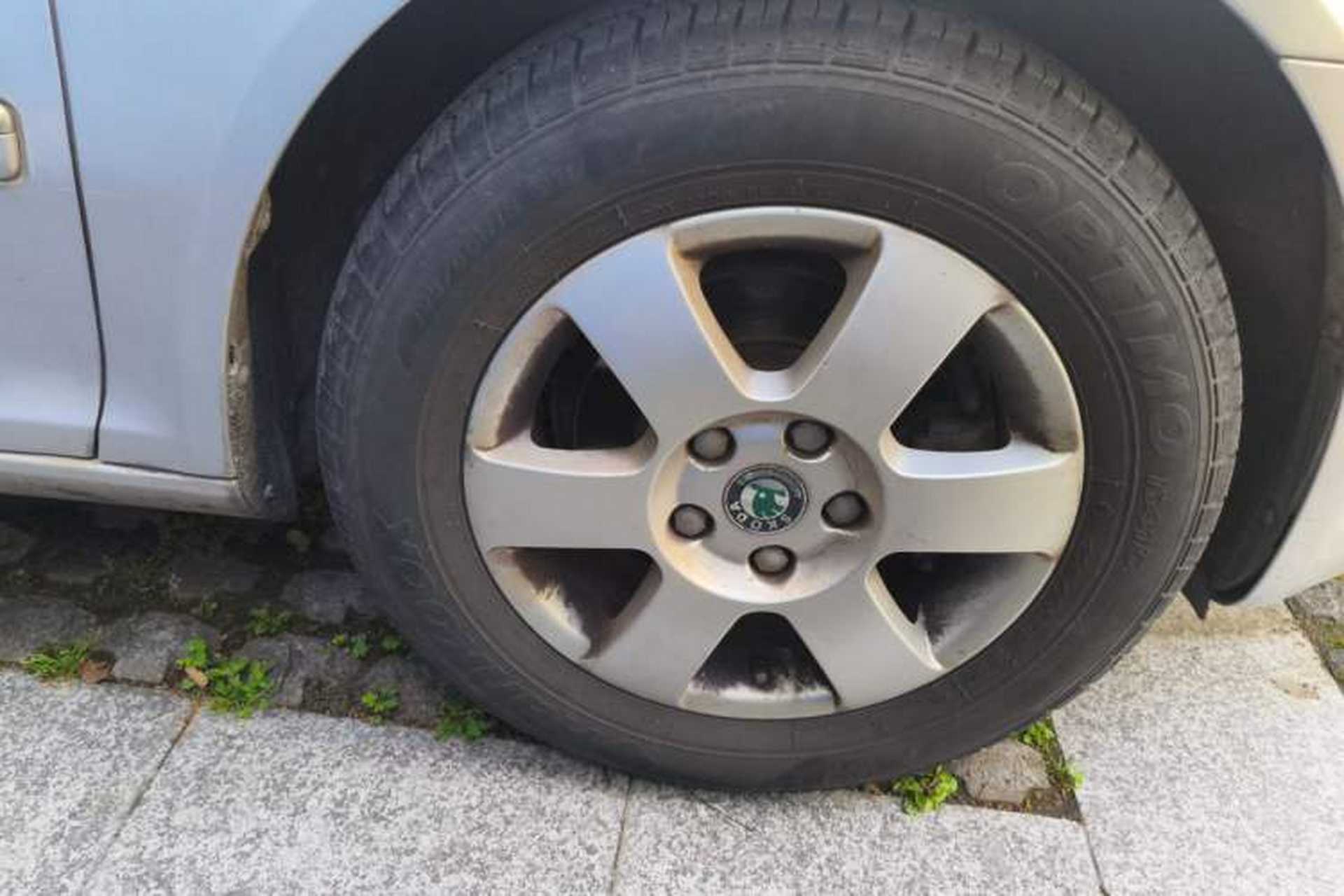Used Skoda Octavia 2012 1.6L Automatic Yijun Edition Right Front Wheel Hub