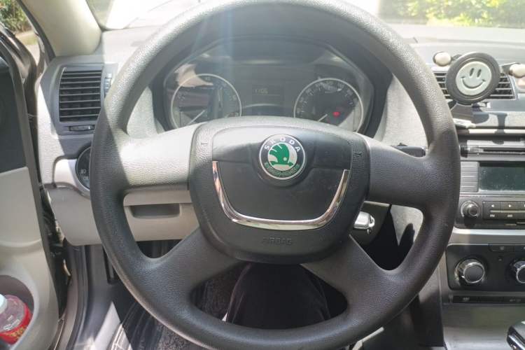 Used Skoda Octavia 2012 1.4TSI DSG Yijun Edition Steering Wheel