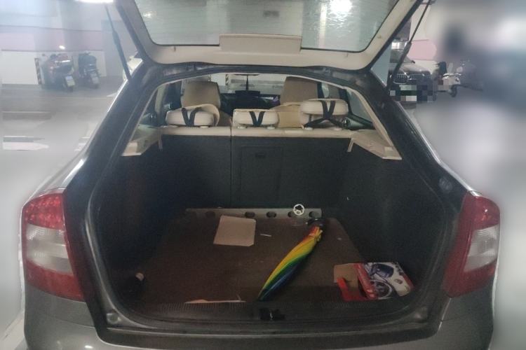 Used Skoda Octavia 2012 1.4TSI Manual - Yijun Edition Trunk