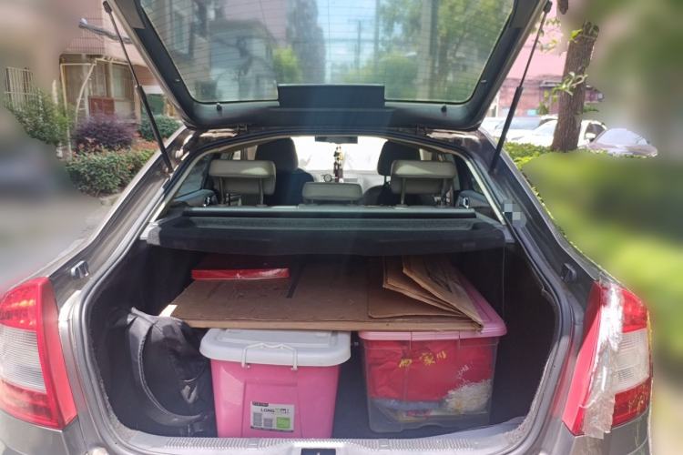 Used Skoda Octavia 2012 1.4TSI DSG Yijun Edition Trunk