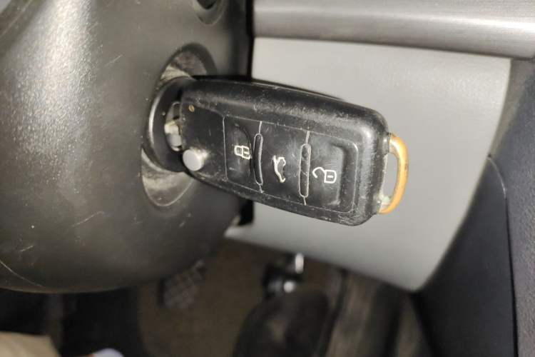 Used Skoda Octavia 2012 1.6L Manual Yijie Edition Vehicle Key