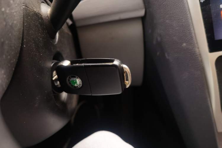 Used Skoda Octavia 2012 1.6L Automatic Yijie Edition Vehicle Key