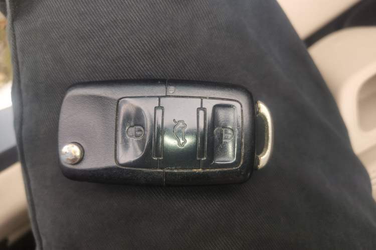 Used Skoda Octavia 2012 1.6L Manual Yijun Edition Vehicle Key