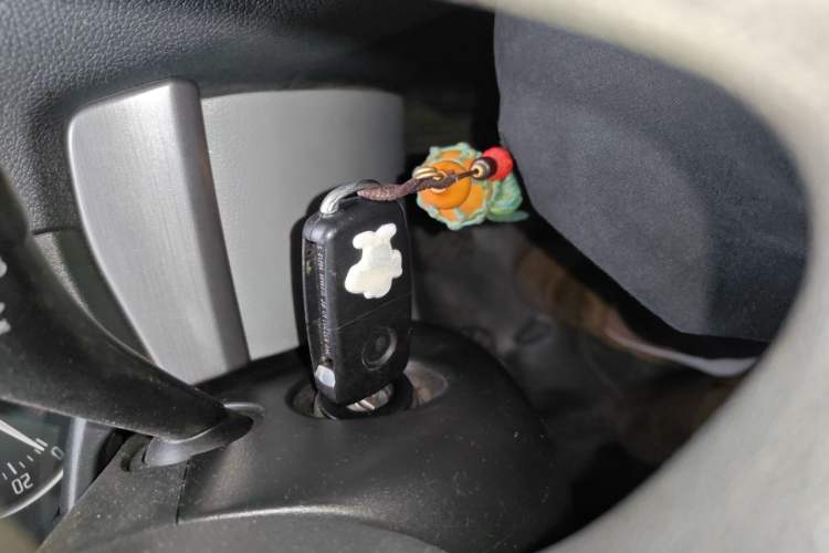 Used Skoda Octavia 2012 1.6L Manual Yijie Edition Vehicle Key