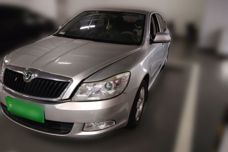 Gebrauchter Skoda Octavia 2012 1.6L Automatic Yijie Edition Guazi used car, China used car export, Used car for sale, Used  cars, Cheapest cars for sale