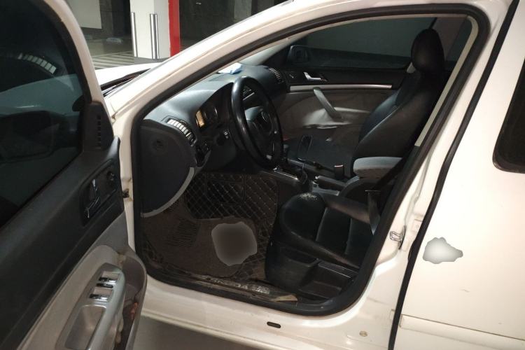 Used Skoda Octavia 2012 1.6L Automatic Yijie Edition Driver Seat