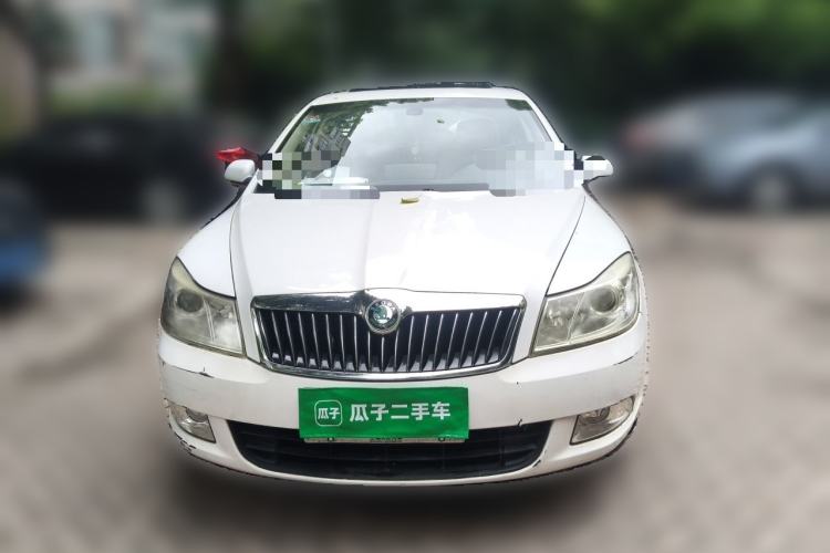 Used Skoda Octavia 2012 1.6L Automatic Yijun Edition Front
