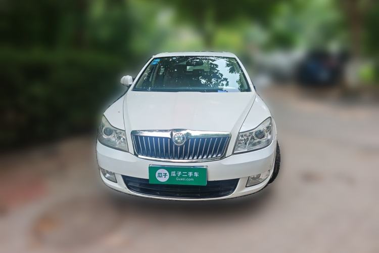 Used Skoda Octavia 2012 1.6L Automatic Yijun Edition Front