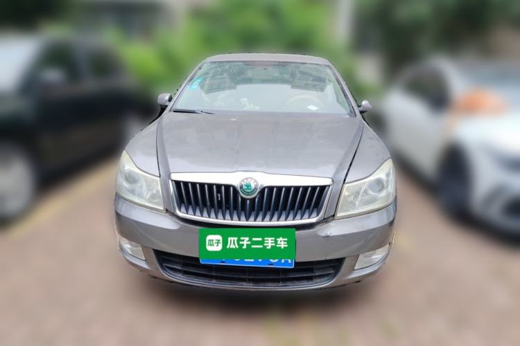 Used Skoda Octavia 2012 1.6L Automatic Yijie Edition Front