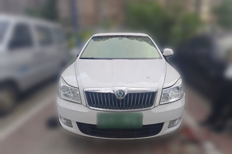 Used Skoda Octavia 2012 1.6L Automatic Yijie Edition Front