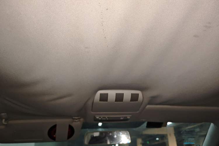 Used Skoda Octavia 2012 1.6L Automatic Yijie Edition Headliner