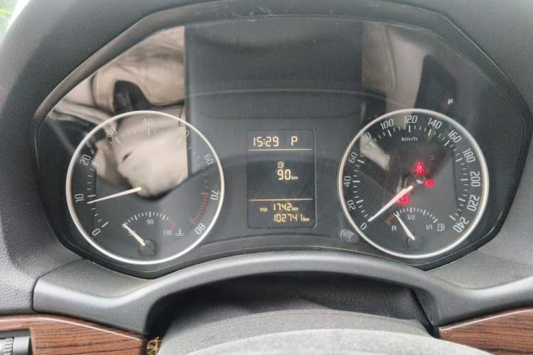 Used Skoda Octavia 2012 1.6L Automatic Yijun Edition Instrument Cluster