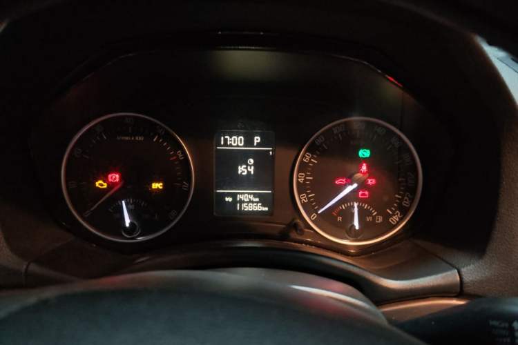Used Skoda Octavia 2012 1.6L Automatic Yijun Edition Instrument Cluster
