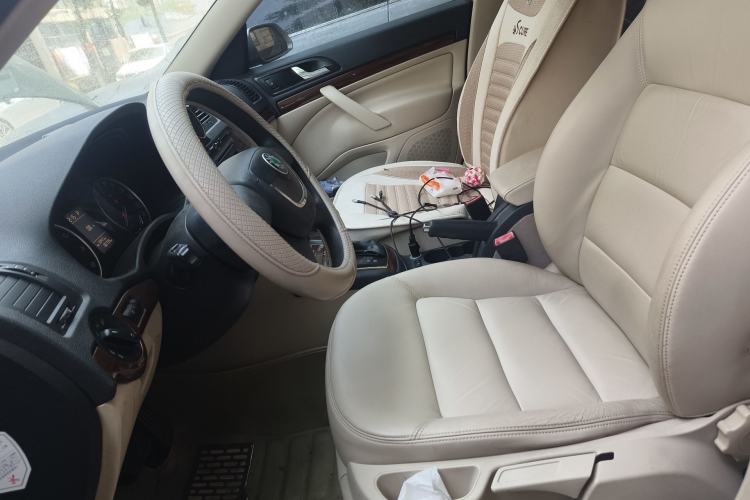 Used Skoda Octavia 2012 1.6L Automatic Yijun Edition Left Front Seat