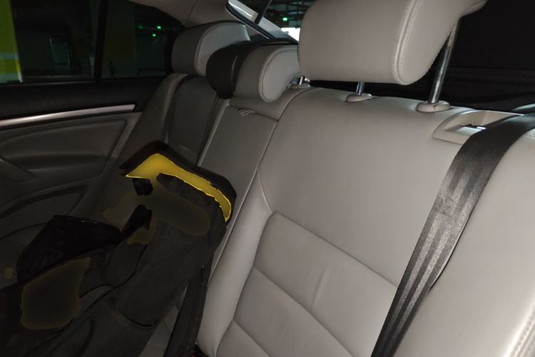 Used Skoda Octavia 2012 1.6L Automatic Yijie Edition Left Rear Seat
