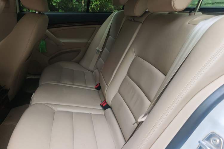 Used Skoda Octavia 2012 1.6L Automatic Yijun Edition Left Rear Seat
