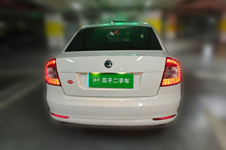 Used Skoda Octavia 2012 1.6L Automatic Yijie Edition Rear