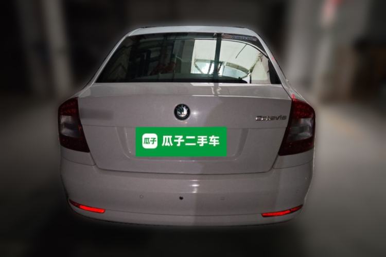 Used Skoda Octavia 2012 1.6L Automatic Yijun Edition Rear