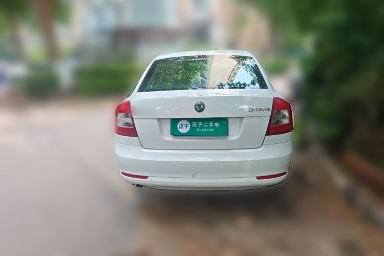 Used Skoda Octavia 2012 1.6L Automatic Yijun Edition Rear