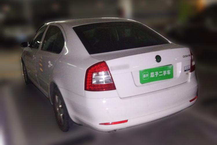 Used Skoda Octavia 2012 1.6L Automatic Yijie Edition Rear Left 45 Deg