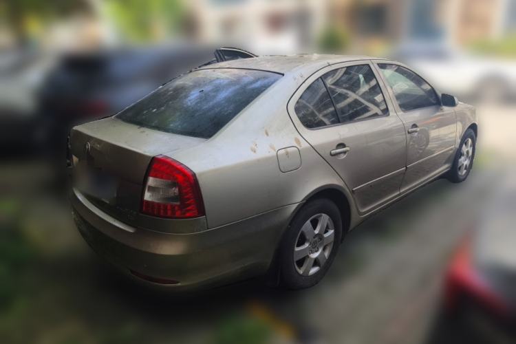 Used Skoda Octavia 2012 1.6L Automatic Yijun Edition Rear Right 45 Deg