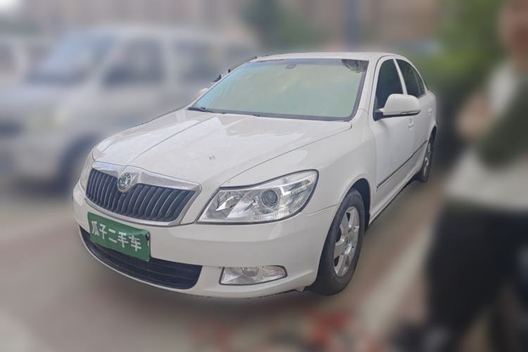Used Skoda Octavia 2012 1.6L Automatic Yijie Edition Guazi used car, China used car export, Used car for sale, Used cars, Cheapest cars for sale