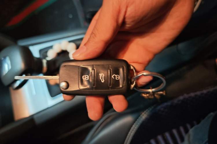 Used Skoda Octavia 2012 1.6L Automatic Yijun Edition Vehicle Key
