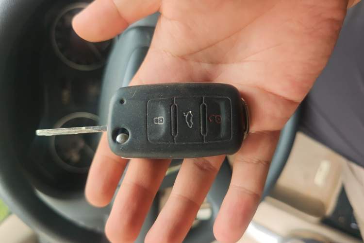 Used Skoda Octavia 2012 1.6L Automatic Yijun Edition Vehicle Key