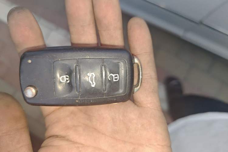 Used Skoda Octavia 2012 1.6L Automatic Yijie Edition Vehicle Key