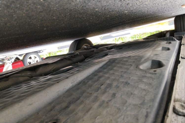 Used Skoda Octavia 2012 1.6L Automatic Yijun Edition Chassis Front Right