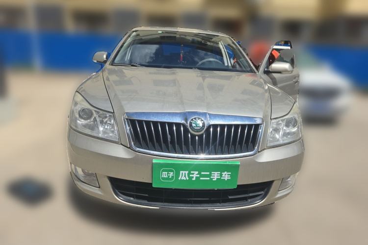 Used Skoda Octavia 2012 1.6L Automatic Yijun Edition Front