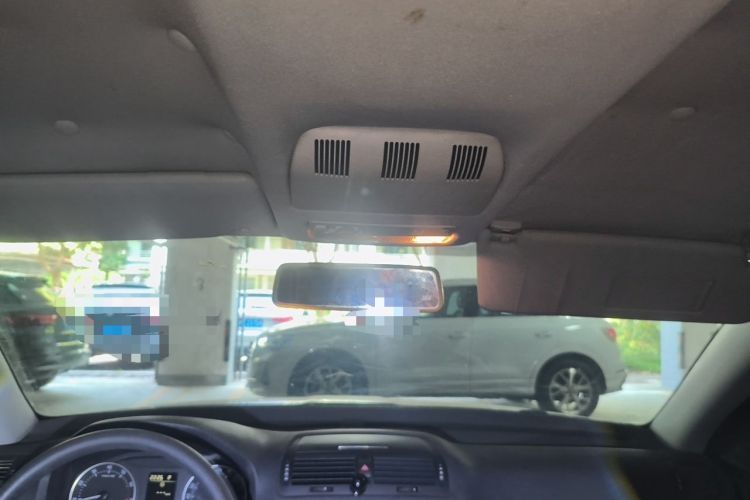 Used Skoda Octavia 2012 1.6L Automatic Yijie Edition Headliner