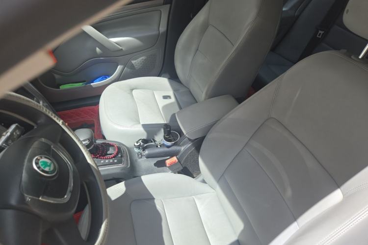 Used Skoda Octavia 2012 1.6L Automatic Yijun Edition Left Front Seat