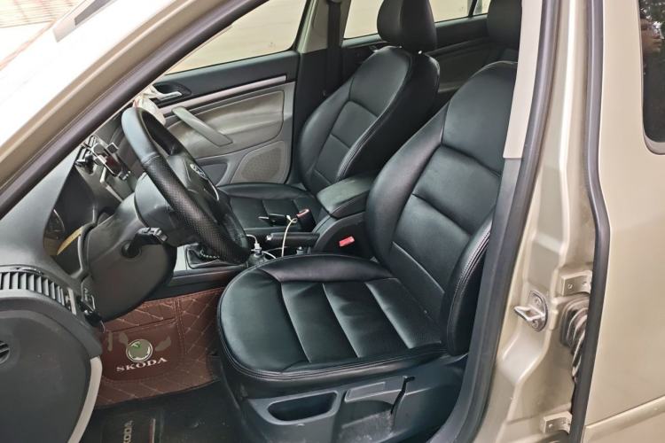 Used Skoda Octavia 2012 1.6L Manual Yijie Edition Left Front Seat
