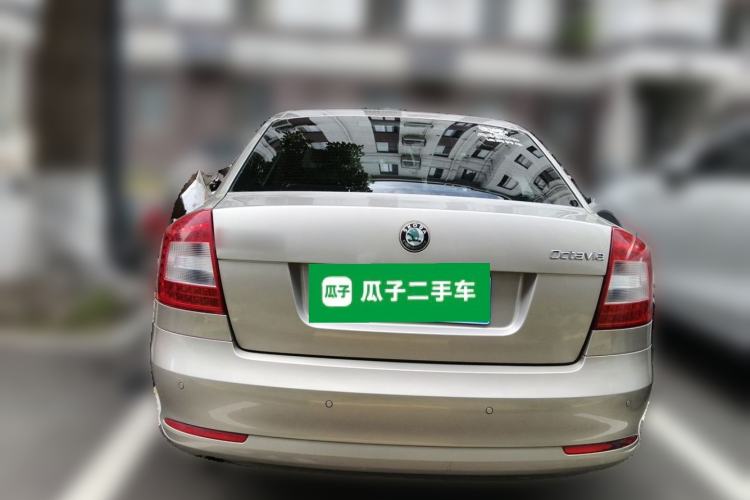 Used Skoda Octavia 2012 1.6L Automatic Yijun Edition Rear