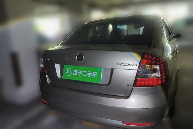 Used Skoda Octavia 2012 1.6L Automatic Yijie Edition Rear