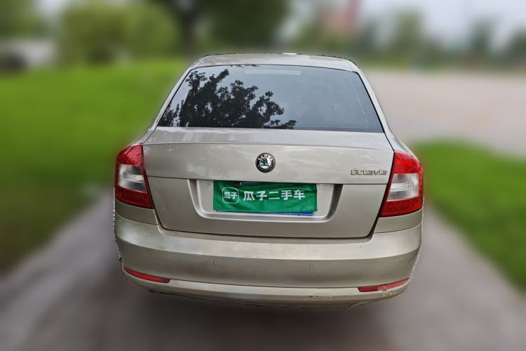 Used Skoda Octavia 2012 1.6L Manual Yijie Edition Rear