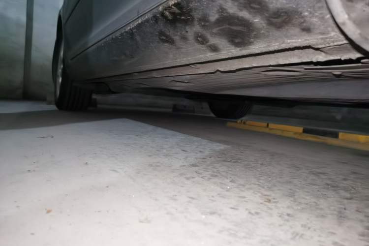 Used Skoda Octavia 2013 1.6L Automatic Yijie Edition Chassis Front Right